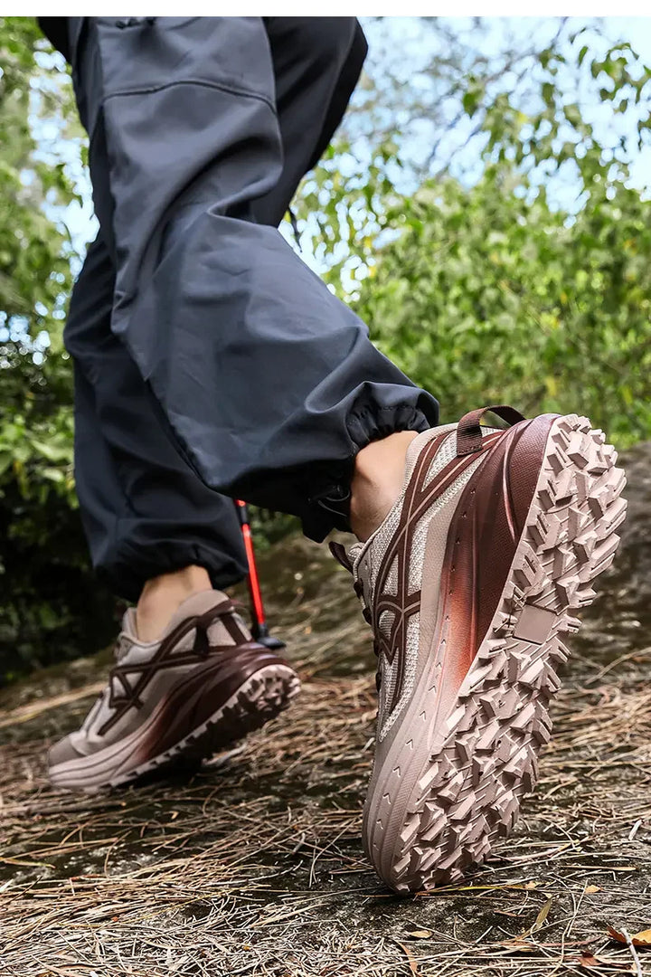 Casual Sneakers Men Comfortable Breathable Soft Flat Low-top Casual Shoes Men Anti-slip Lace-up Outdoor Hiking Shoes Men