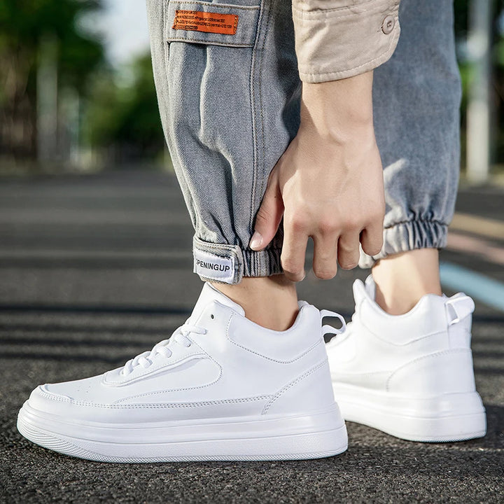 Men's Casual Sneakers Outdoor Flat Top High Top Men's Shoes Fashionable Comfortable Men's Shoes for Men Sneakes