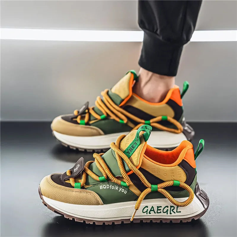 Men's fashion sports casual shoes breathable four seasons soft soled comfortable outdoor running shoes student lace up sneakers