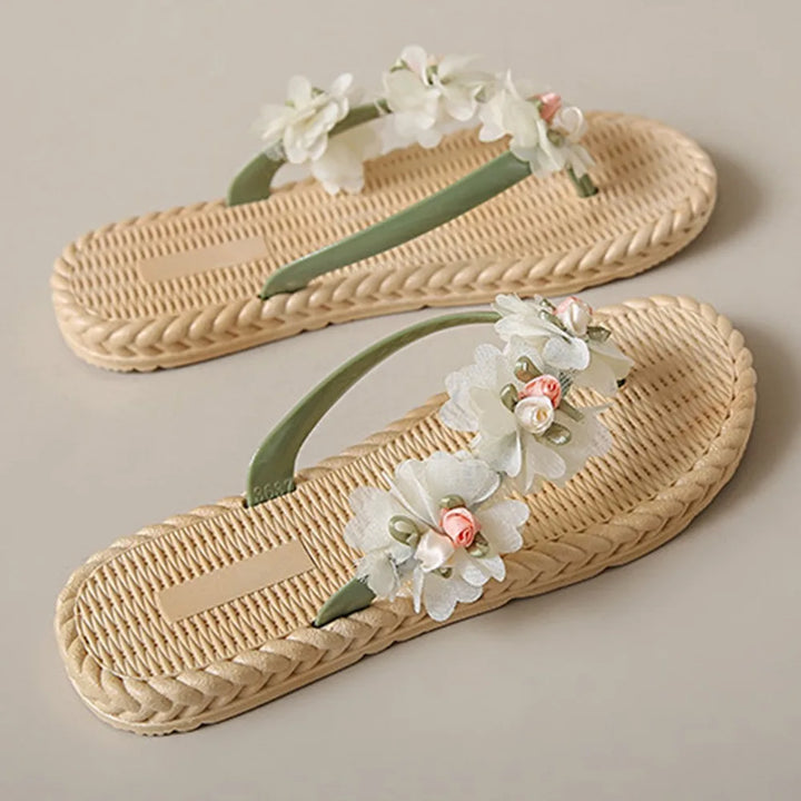 Fashion Sweet Women Flat Flip Flops Flower Anti Slip Beach Thong Sandals Home Shoes Soft Soles Platform Slippers Summer