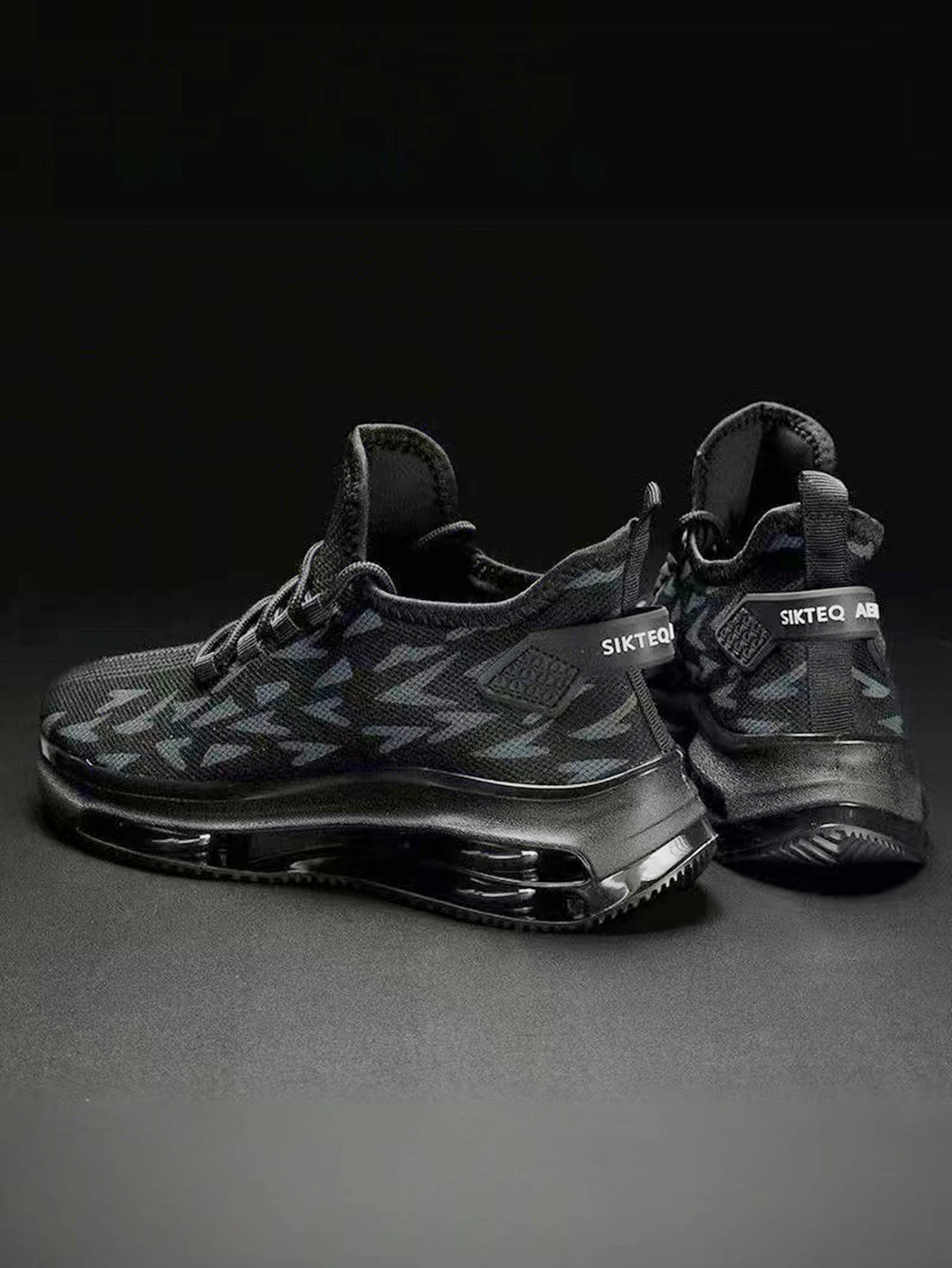 Men's sneakers new casual four season fashion thick sole anti slip versatile outdoor comfortable breathable casual sports shoes