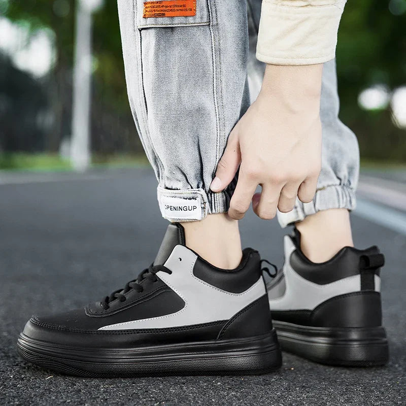 Men's Casual Sneakers Outdoor Flat Top High Top Men's Shoes Fashionable Comfortable Men's Shoes for Men Sneakes