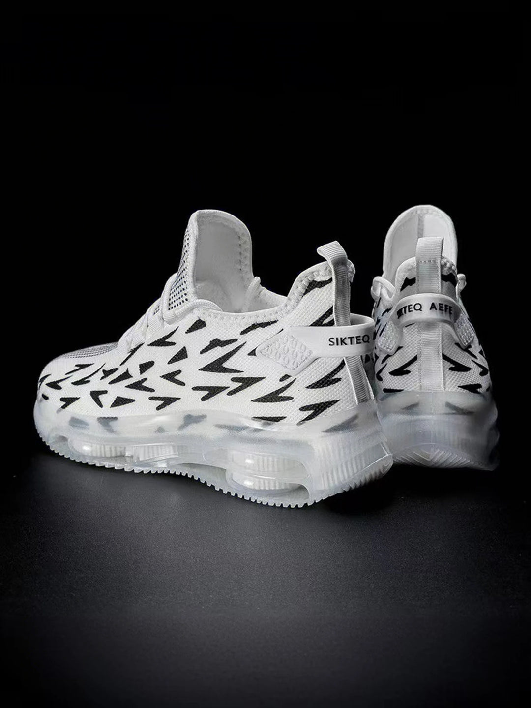 Men's sneakers new casual four season fashion thick sole anti slip versatile outdoor comfortable breathable casual sports shoes