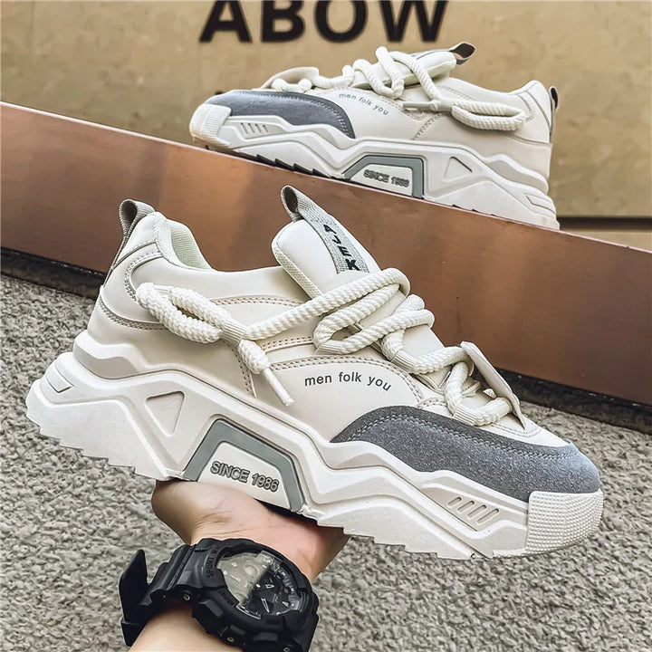 New Men's Casual Sneakers 2025 Spring Fashion Versatile Low-Top Skateboard Shoes for Men Suitable for Outdoor Sports