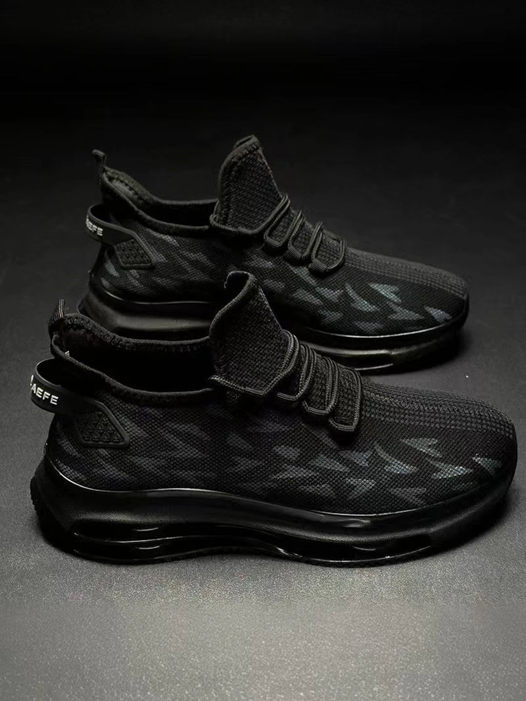 Men's sneakers new casual four season fashion thick sole anti slip versatile outdoor comfortable breathable casual sports shoes