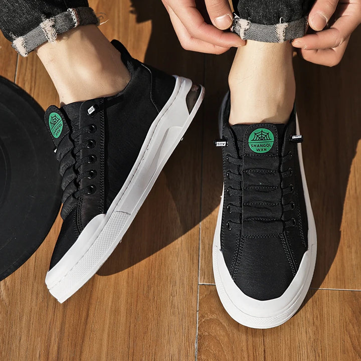 Men's Casual Sneakers 2025 New Arrival Fashionable Unisex Shoes Durable Anti-slip Thick-soled Elevator Comfortable Breathable On